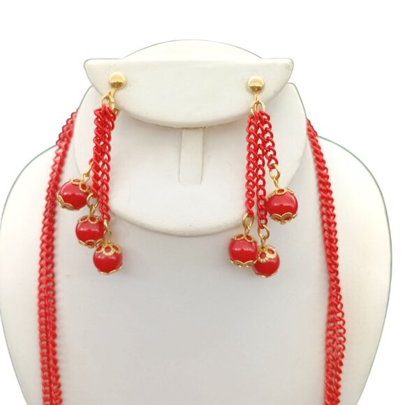 Celebrity NY Vintage Red Beaded Enamel Chain Necklace & Dangle Drop Earrings Set - Picture 3 of 6